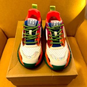 Steve Madden Athletic Shoe